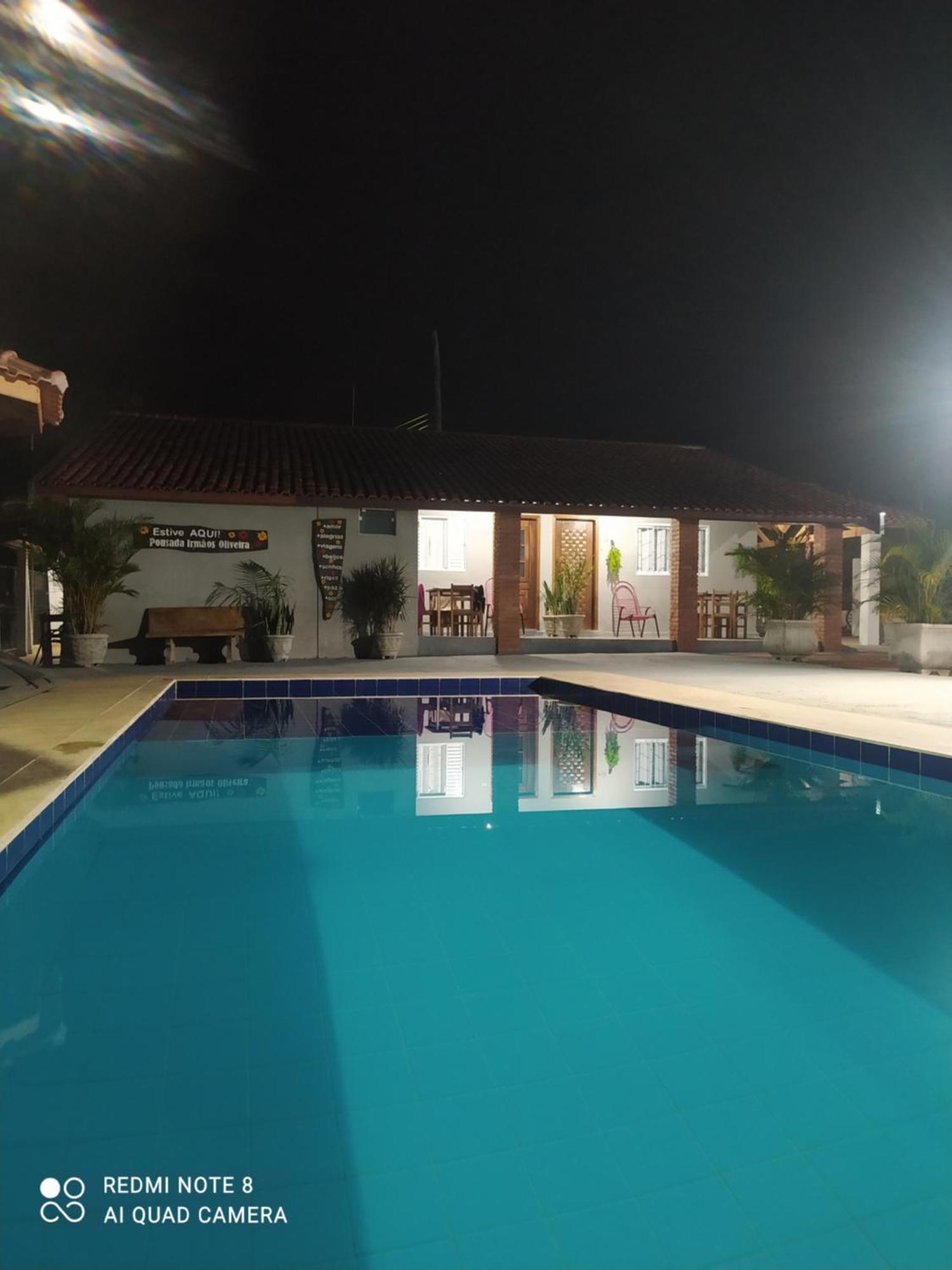 Pousada Irmaos Oliveira Lindoia Bagian luar foto