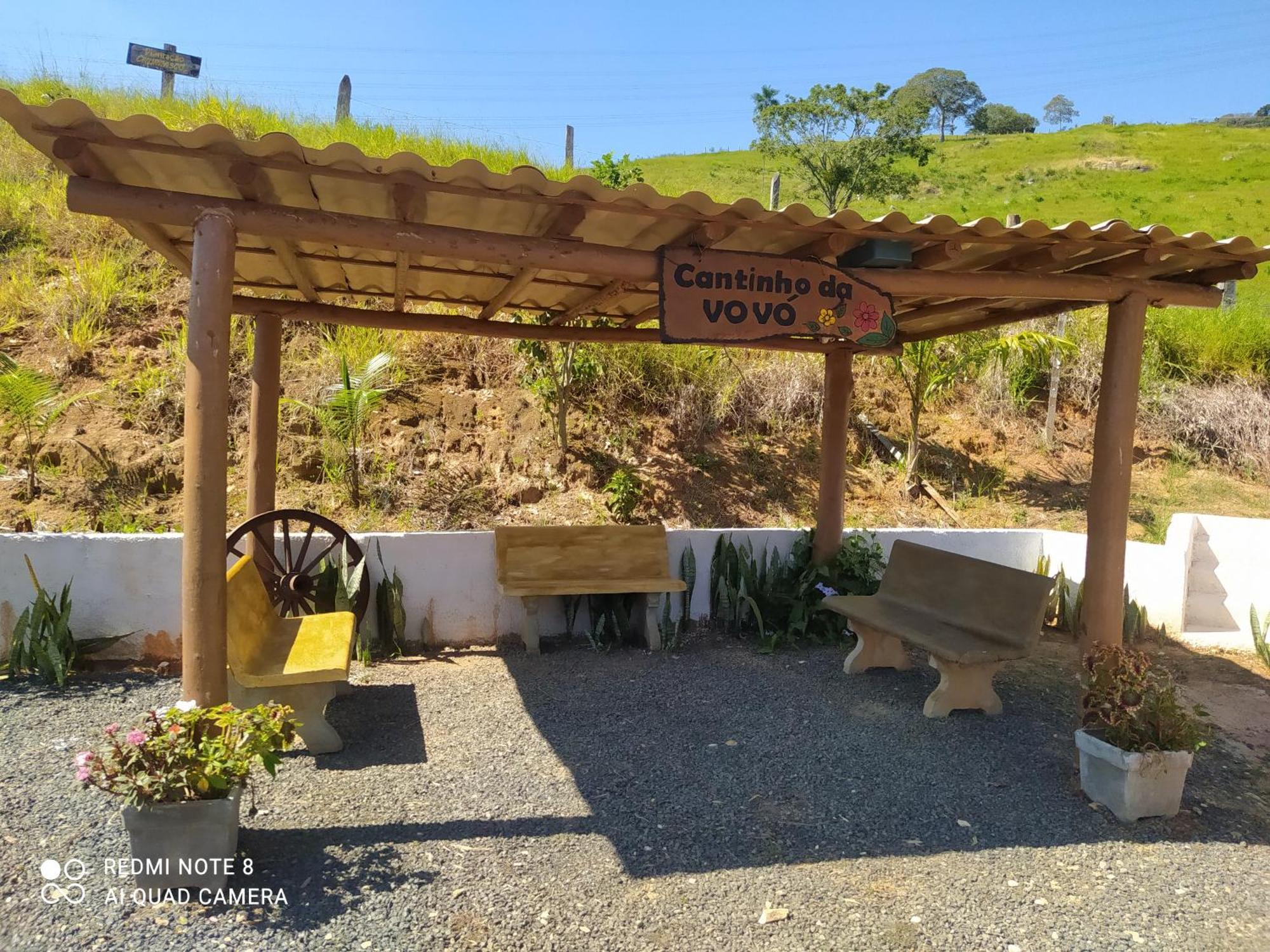Pousada Irmaos Oliveira Lindoia Bagian luar foto